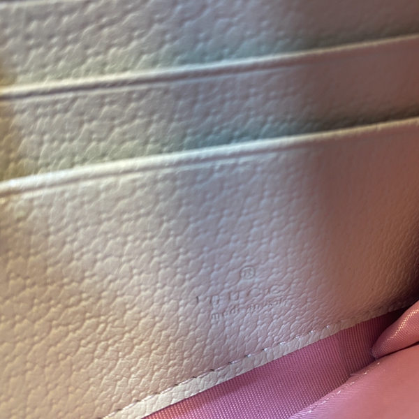 グッチ財布コピー素材ディテール